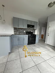 550 Garfield Avenue, #3F