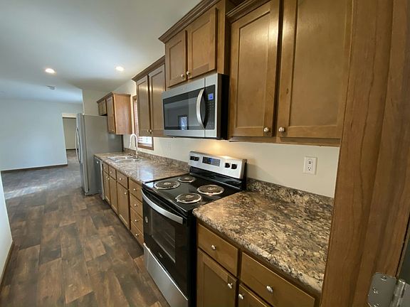 2nd image of 3731 S Glenstone Ave Lot 64