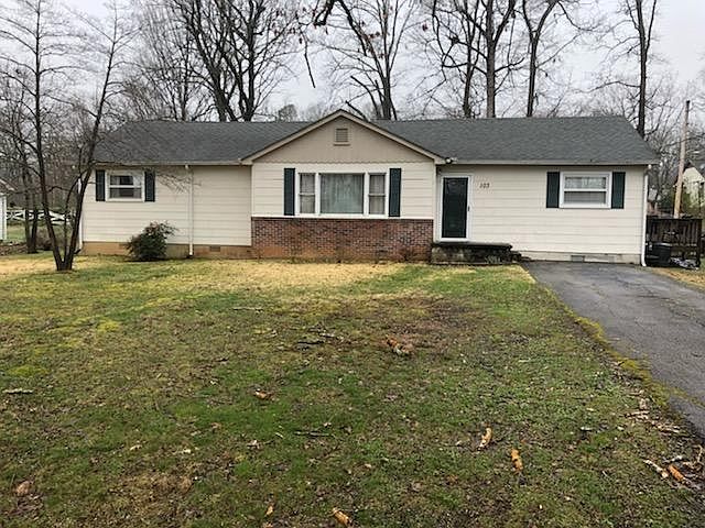 1st image of 103 Dogwood Ln