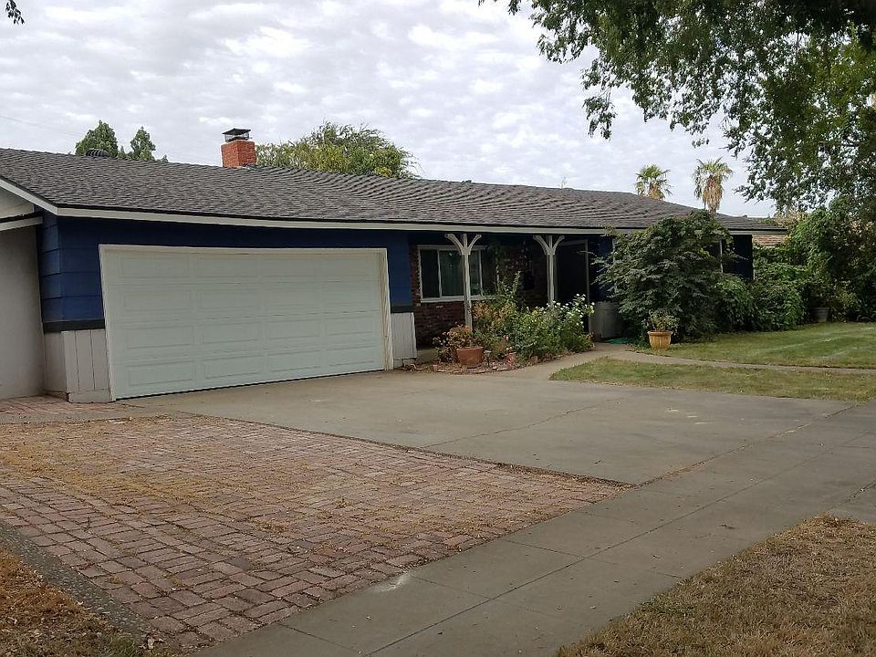 1st image of 3919 E Pico Ave