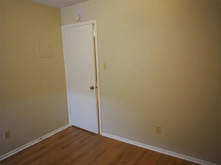 11300 Nicole Cv — Photo 10