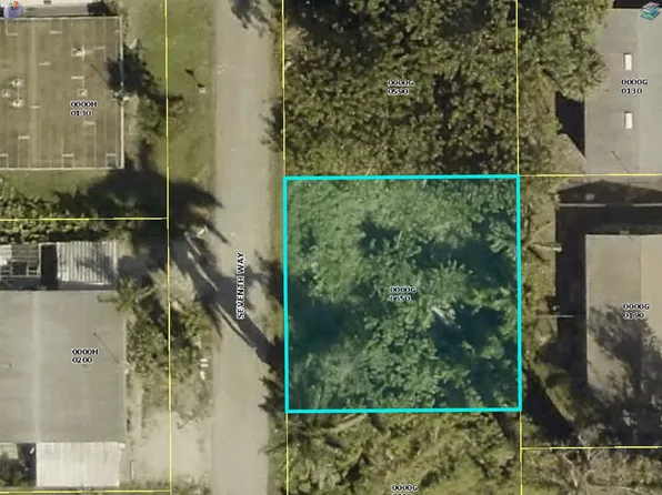 1116 7th Way, North Fort Myers, FL 33903