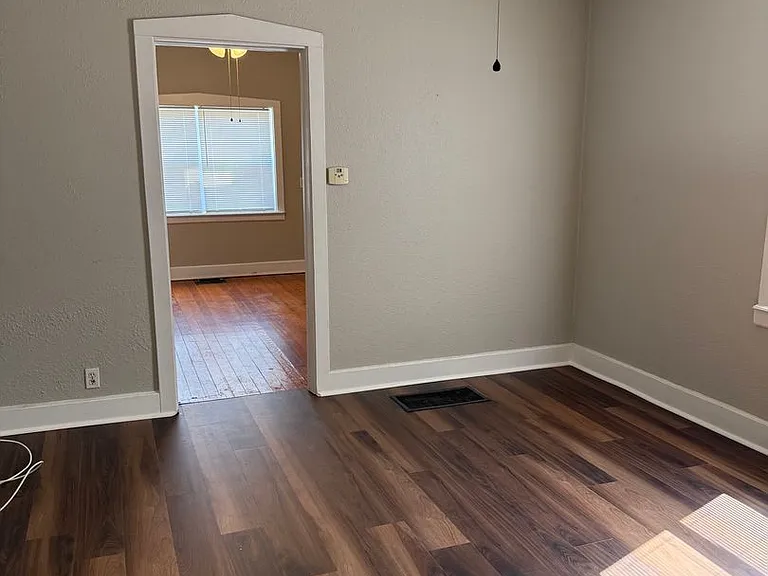 147 E Etta Ave — Photo 10