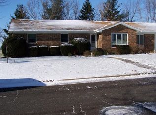 1335 Carolbeth Ave, Macomb, IL 61455