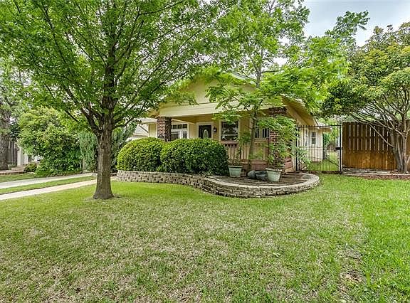 4th image of 1212 Dorothy Ln