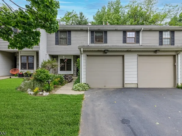 112 Carriage Ln, Oceanport Boro, NJ 07757