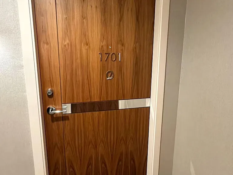 27 McMahon Dr #1701 — Photo 1