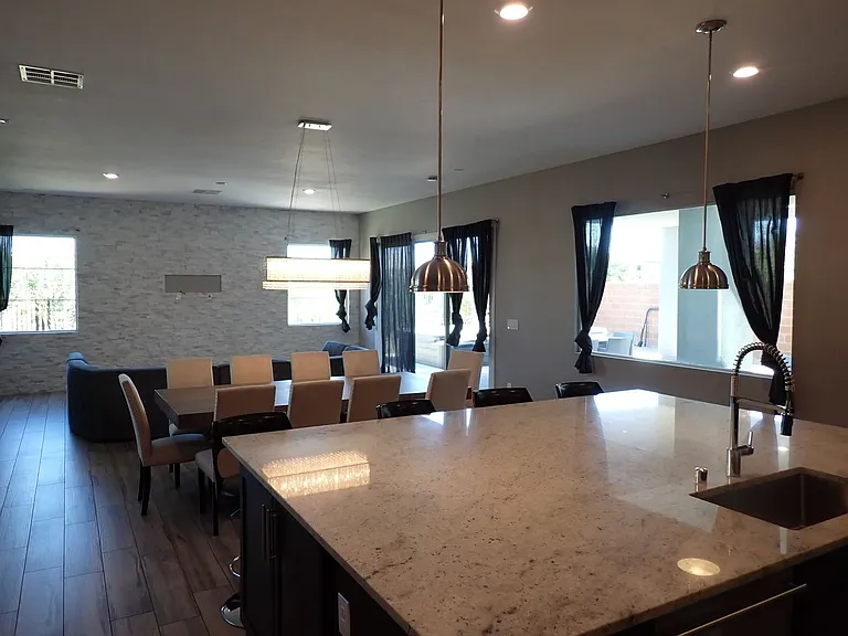 10226 Jade Gardens Dr — Photo 9