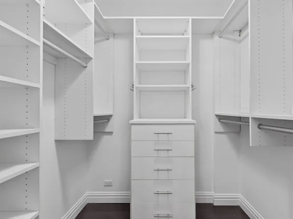 420 East 72nd Street image 9 of 12