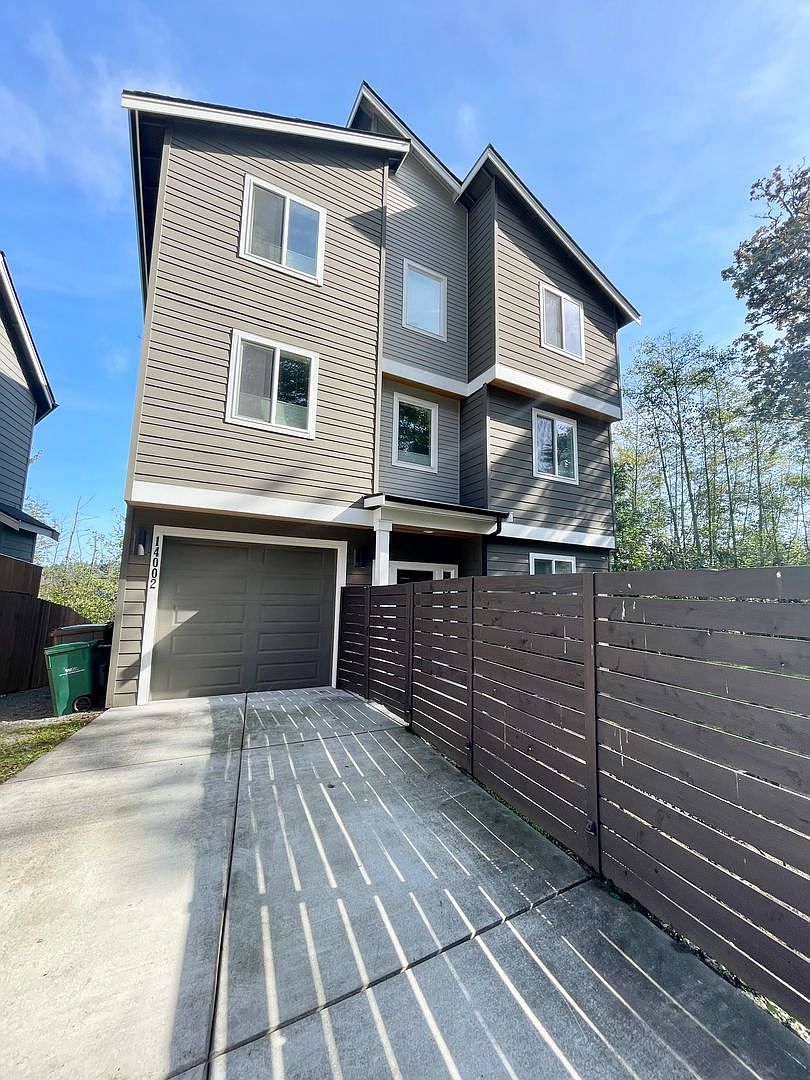 14002 Macadam Rd S, Tukwila, WA 98168 Zillow