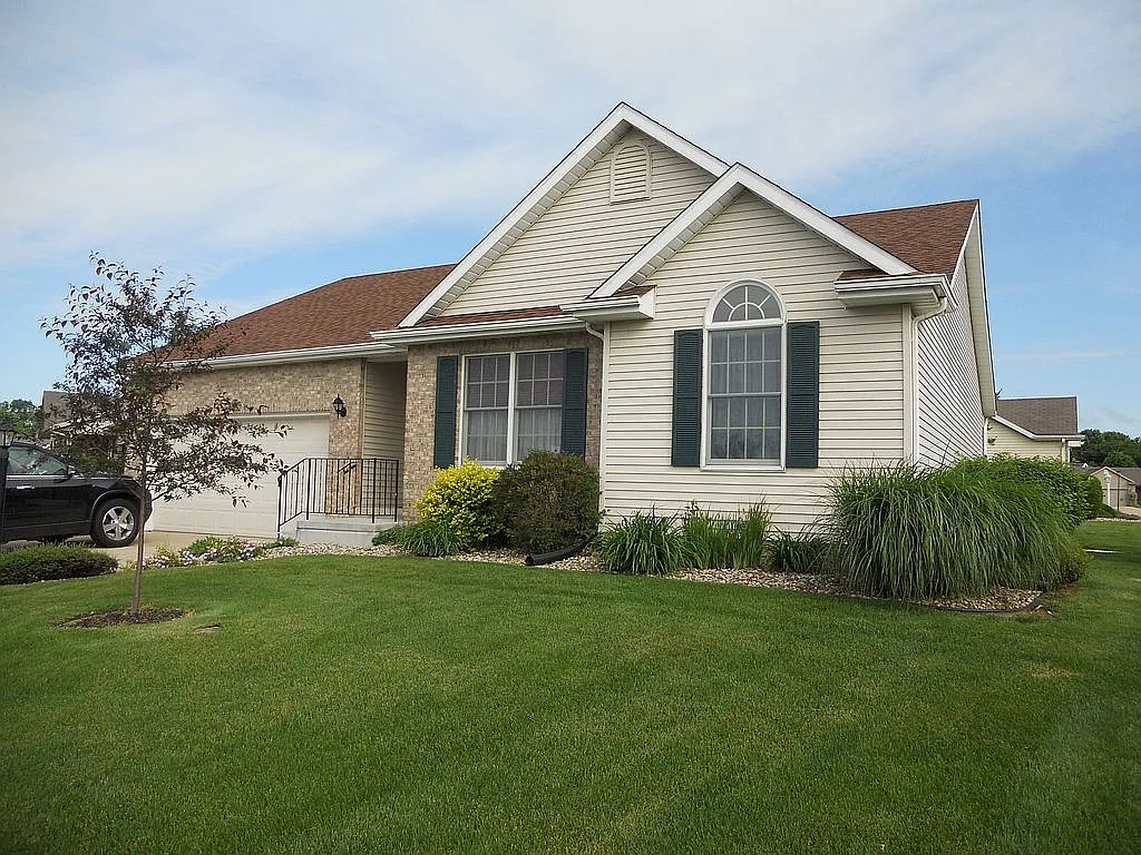 709 Villa Ct photo 1