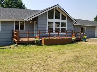 17410 Rhodes Lake Rd E, Bonney Lake, WA