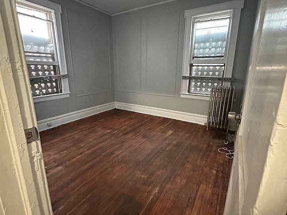 5th image of 920-922 S 20th St #1