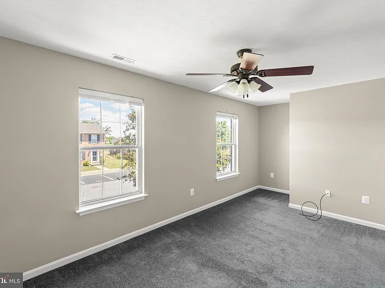 174 Equestrian Dr — Photo 14