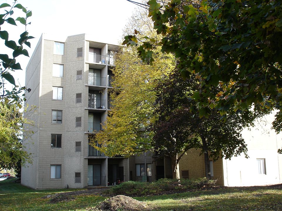1st image of 1750 N Marywood Ave APT 205