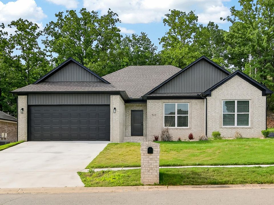 1st image of 513 Crepe Myrtle Loop