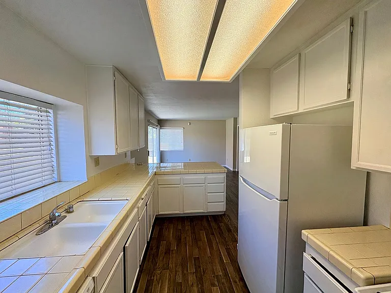 7608 Westbrook Ave — Photo 5