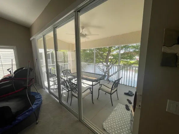 5610 Northboro Dr APT 201, Naples, FL 34110