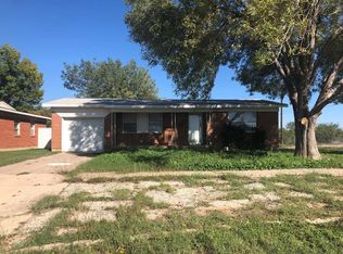 1811 Settles St, Big Spring, TX 79720