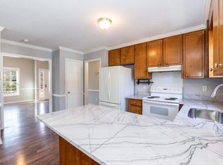 612 W Stallings St, Clayton, NC 27520