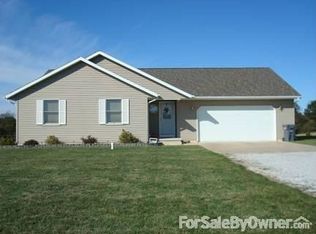 175 W 60 S, Lagrange, IN 46761