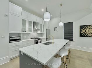 16 Horn St, London, ON N6C3K4