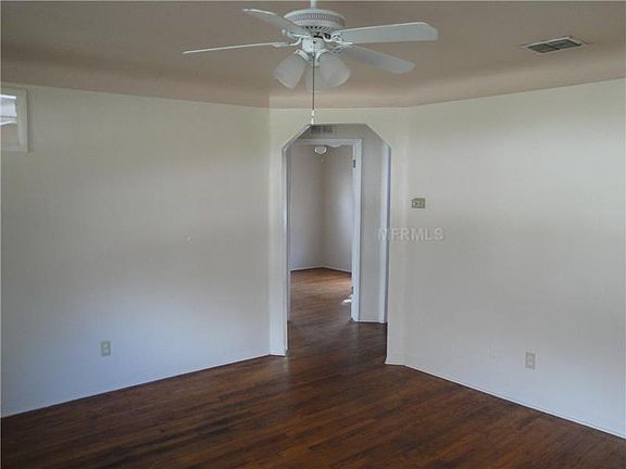 3rd image of 4762 21st Ave N