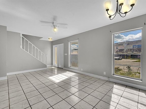 5th image of 1237 Seaview #1237