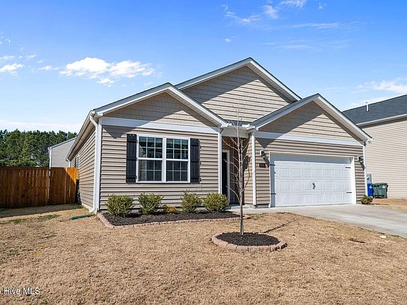 2nd image of 4518 Sandstone Dr