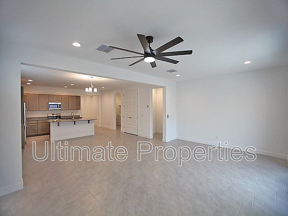 5th image of 10210 W Indianola Ave