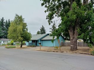 675 51st St, Springfield, OR 97478