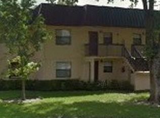 101 NW 93rd Ave, Pembroke Pines, FL 33024