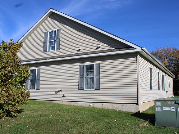 5th image of 2 Aiken Ct