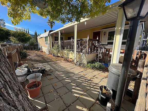 Yard & deck, two entrances