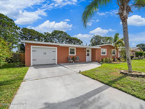 3rd image of 1017 Coronado Dr