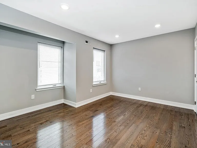 1505 Parrish St #B — Photo 6