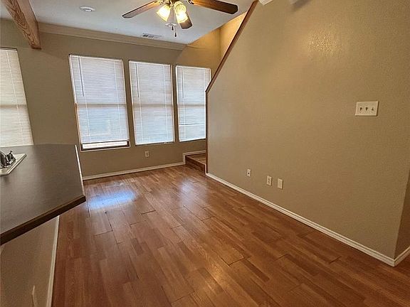 4th image of 4600 Gaston Ave #8