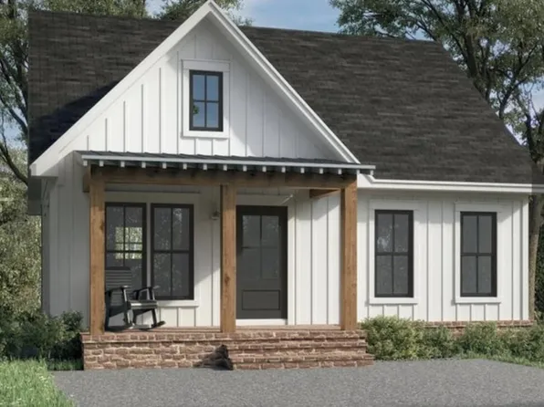 Pickens St, Edgefield, SC 29824