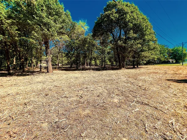 2992 W Oak Dr, Cleveland, OK 74020
