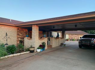 10860 N 2070th Rd, Canute, OK 73626