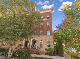201 Community Center Ave #201, Gaithersburg, MD 20878