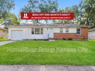 5507 N Lydia Ave, Gladstone, MO 64118
