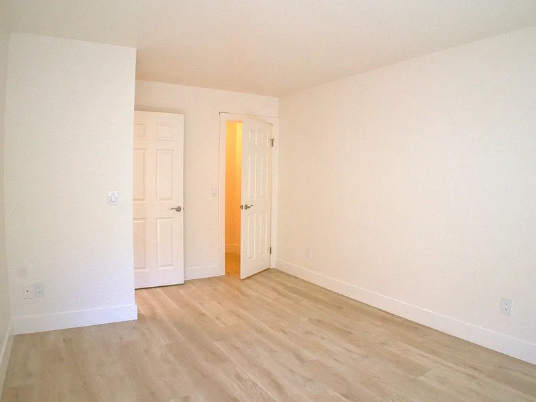 604 Los Olivos Rd — Photo 26