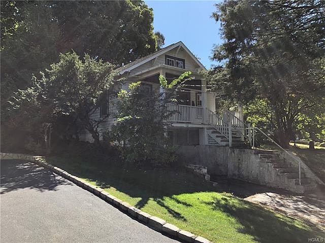 1st image of 152 Cleveland Dr