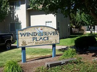 955 Sieverkropp Dr #8063, Hood River, OR 97031