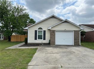 2229 Mossycup Ln, Fayetteville, NC 28304