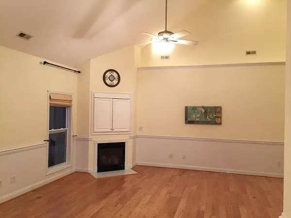 1556 Moorings Cir SW — Photo 3