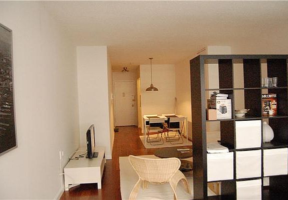 5th image of 164-168 Pearl St #11F