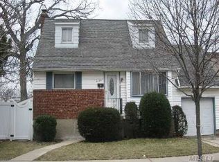 2144 Spruce St, Baldwin, NY 11510