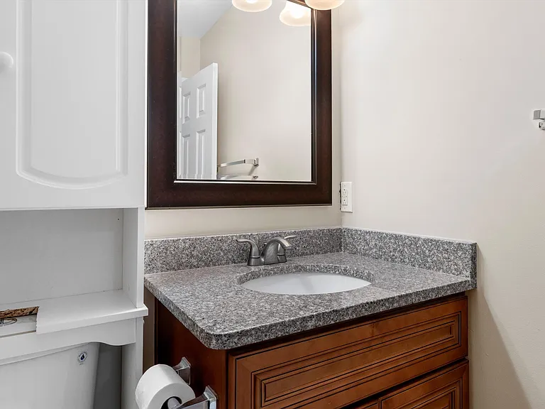 527 Pine Tops Ct — Photo 20